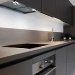 Urban By Quokka 360 - Modern Minimal In Lejlighed