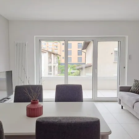 Urban By Quokka 360 - Modern In Apartment Lugano