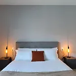 Апартаменты Urban By Quokka 360 - Modern Minimal In