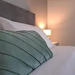 Urban By Quokka 360 - Modern Minimal In Апартаменты *