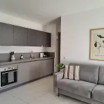 Апартаменты Urban By Quokka 360 - Modern Minimal In Лугано