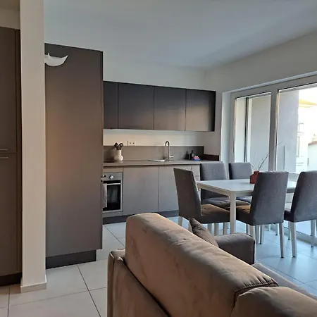 Apartment Urban By Quokka 360 - Modern In *