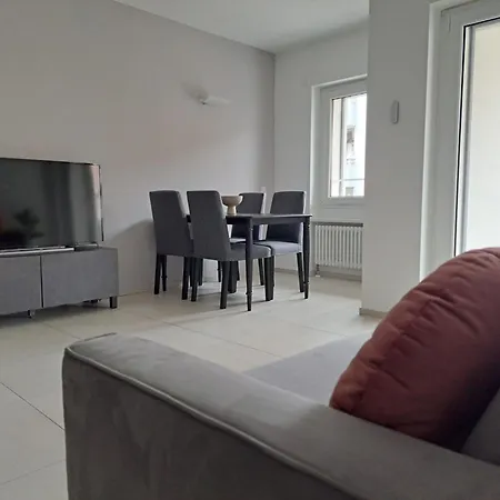 Апартаменты Urban By Quokka 360 - Modern In *