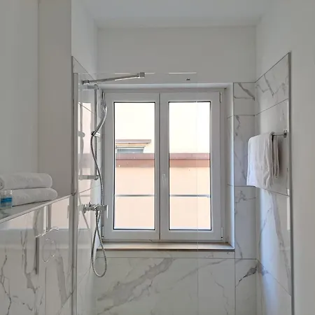 Urban By Quokka 360 - Modern Minimal In Apartment